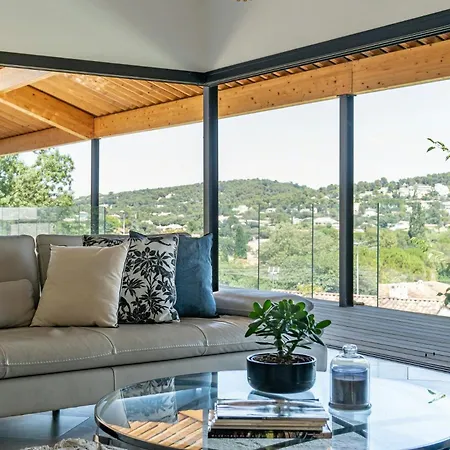 Architect's With Infinity Swimming Pool * Saint-Gely-du-Fesc
