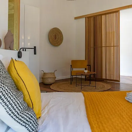 Architect's With Infinity Swimming Pool