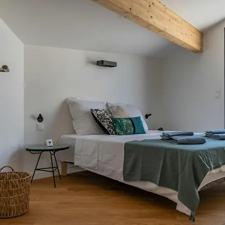 Architect's With Infinity Swimming Pool