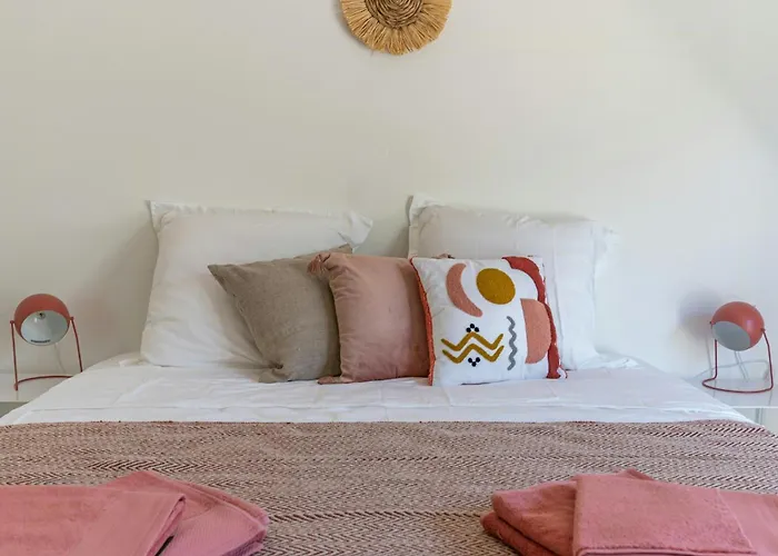 Architect's With Infinity Swimming Pool